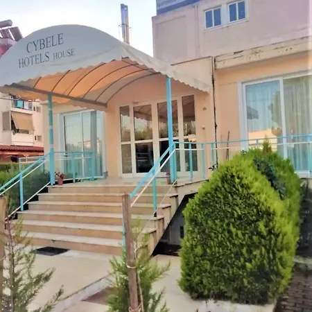Cybele Guest